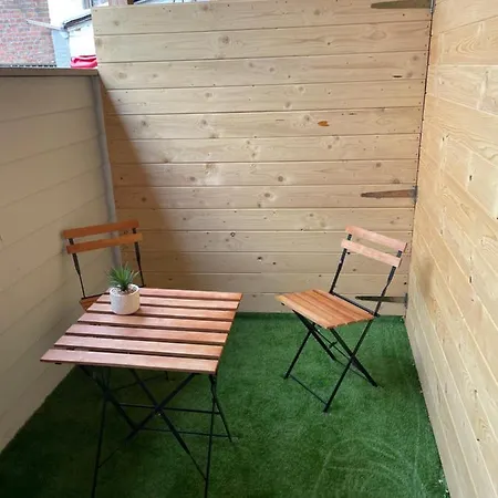 Blackroom Guest house