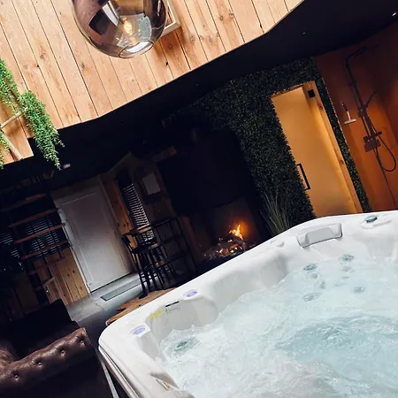 Penzion Blackroom 4*