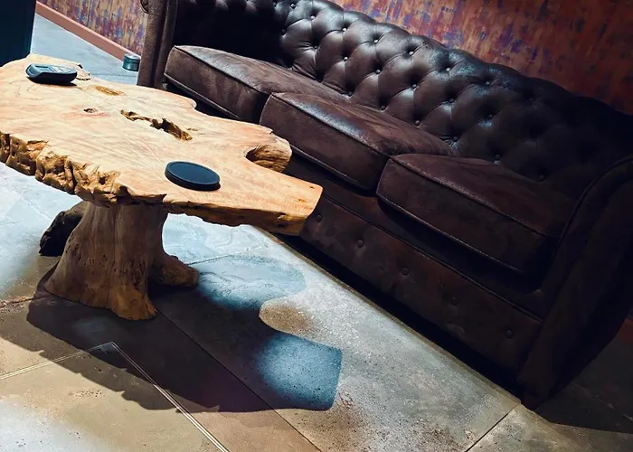 Blackroom 招待所 4*